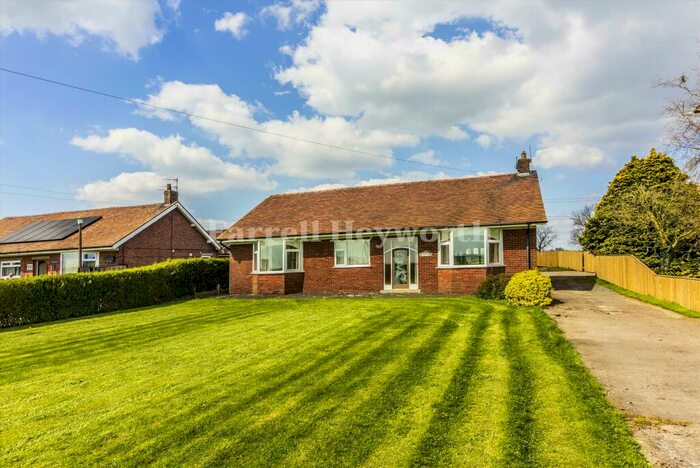 4 Bedroom Bungalow For Sale In Skitham Lane, Out Rawcliffe, Preston, PR3