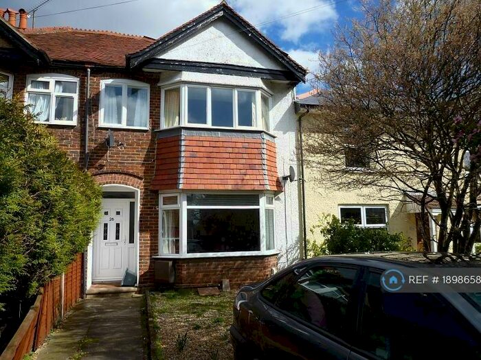 1 Bedroom Flat To Rent In St. Edmunds Road, Southampton, SO16