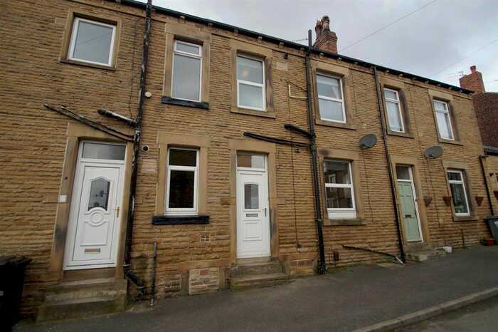 1 Bedroom Terraced House To Rent In South Parade, Morley, Leeds, LS27