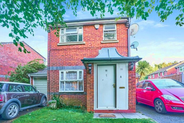 3 Bedroom Detached House To Rent In Clipper View, Edgabston, Birmingham, B16