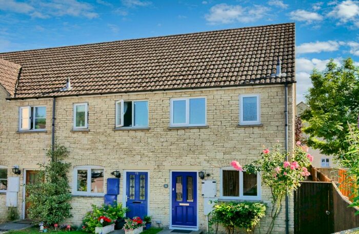 2 Bedroom Semi-Detached House To Rent In Perrinsfield, Lechlade, GL7