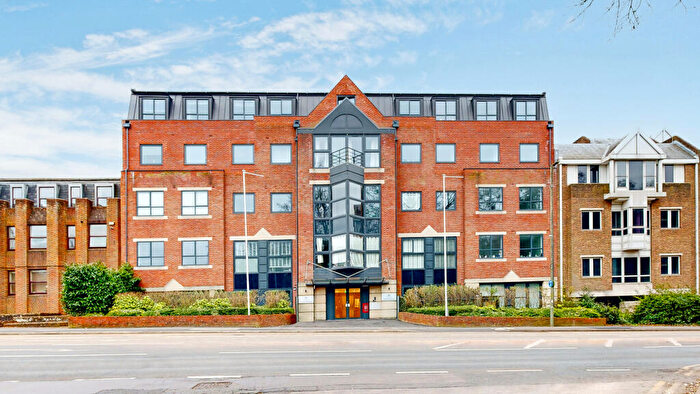 1 Bedroom Flat To Rent In Camberley, GU15