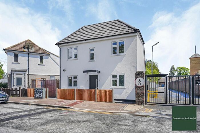 2 Bedroom Property For Sale In King Edwards Road, Barking, IG11