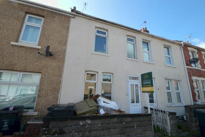 2 Bedroom Property To Rent In George Street, Swindon, SN1