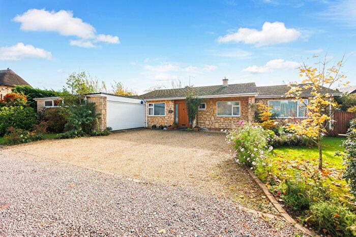5 Bedroom Detached Bungalow For Sale In Duck End, Hinton-In-The-Hedges, NN13