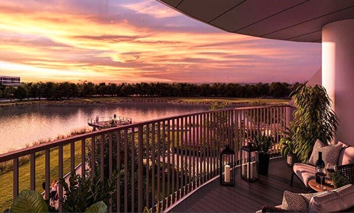 1 Bedroom Flat For Sale In Bankside Gardens Flagstaff Road, RG2