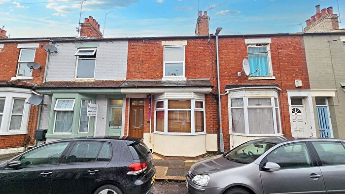 2 Bedroom Terraced House For Sale In Raymond Road, Northampton, NN5