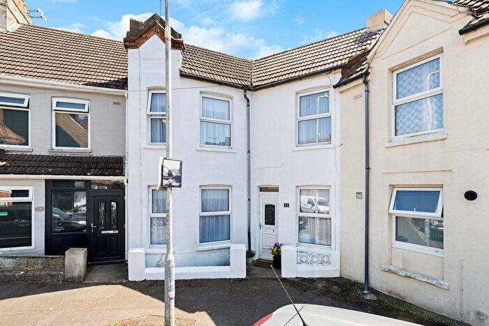 2 Bedroom Terraced House For Sale In Gladstone Road, Folkestone, CT19