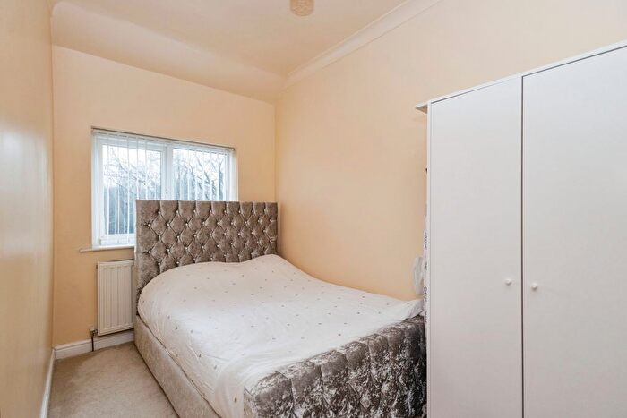 2 Bedroom Terraced House For Sale In Anglesey Road, Ashton-Under-Lyne, Lancashire, OL7