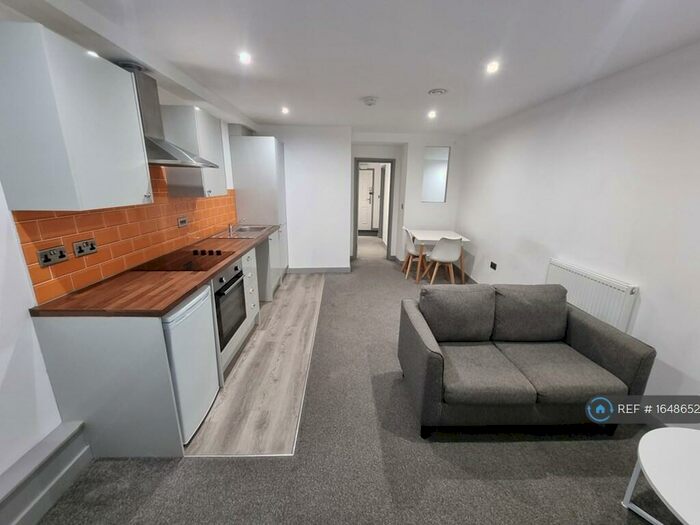 1 Bedroom Flat To Rent In Bed Springfield House, Barnsley, S70