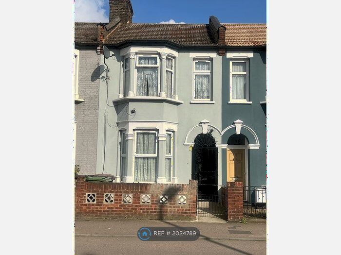 1 Bedroom Flat To Rent In Blackhorse Road, Walthamstow, E17