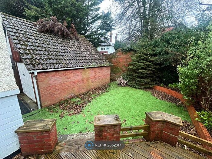 1 Bedroom Maisonette To Rent In Archers Road, Southampton, SO15