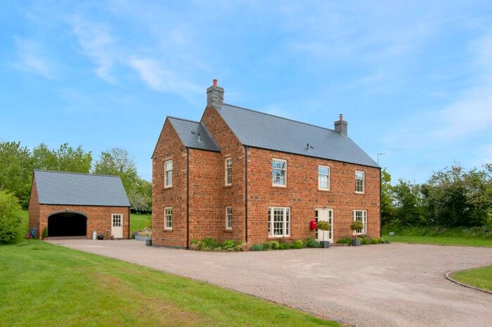 4 Bedroom Detached House To Rent In Culworth Grounds Farm, Thorpe Mandeville, Northamptonshire, OX17
