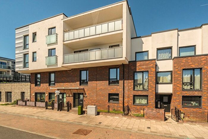 3 Bedroom Maisonette To Rent In Fishers Way, Wembley, HA0