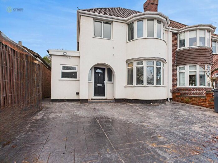 3 Bedroom Semi Detached House For Sale In Allman Road, Erdington, B24