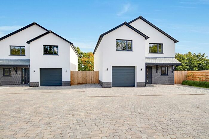 4 Bedroom Detached House For Sale In Barnstaple, Devon, EX31
