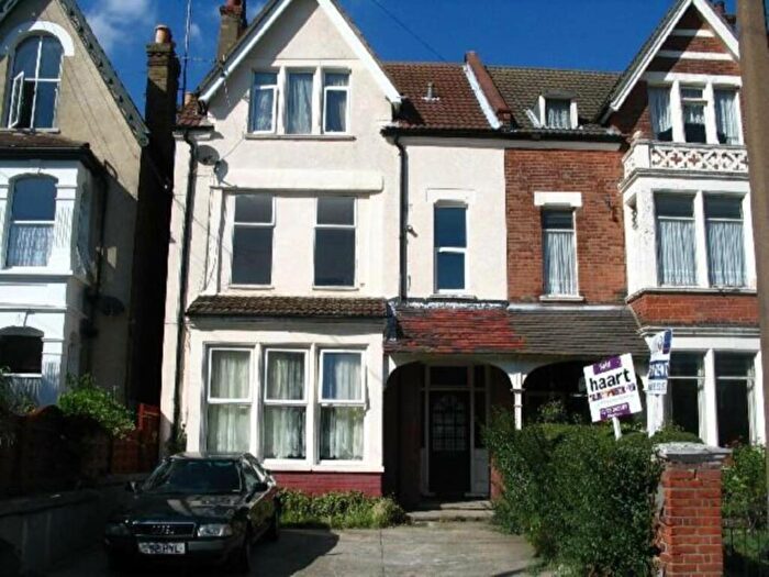 1 Bedroom Flat To Rent In York Road, Southend On Sea, SS1