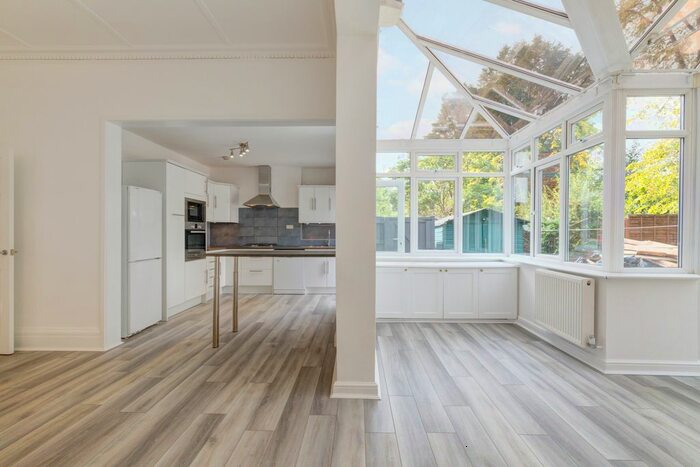 3 Bedroom Detached House To Rent In Melbury Gardens, London, SW20