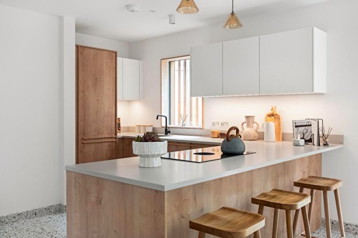 3 Bedroom Property For Sale In Evergreen Walk, Honor Oak, SE23