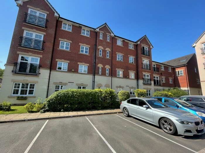 2 Bedroom Apartment To Rent In Astley Brook Close, Astley Bridge, BL1