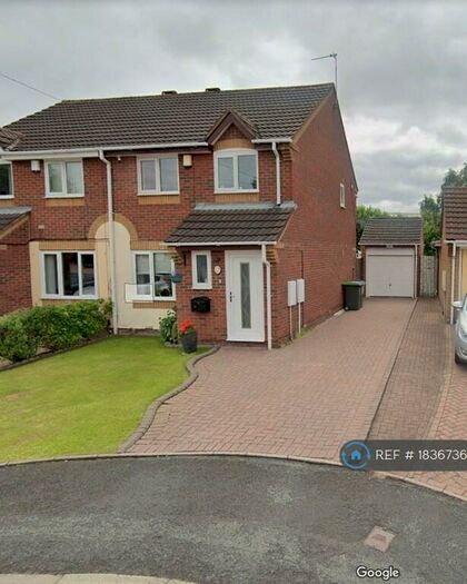 3 Bedroom Semi-Detached House To Rent In Haines Close, Tipton, DY4