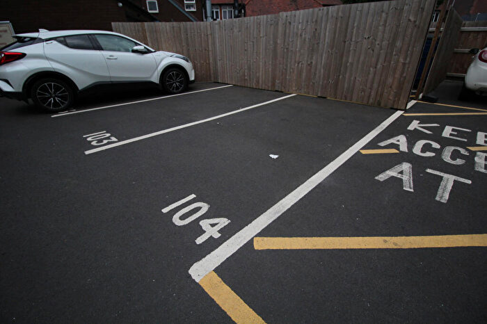 2 Bedroom Apartment To Rent In Century House, Stratford Road, Shirley, B90