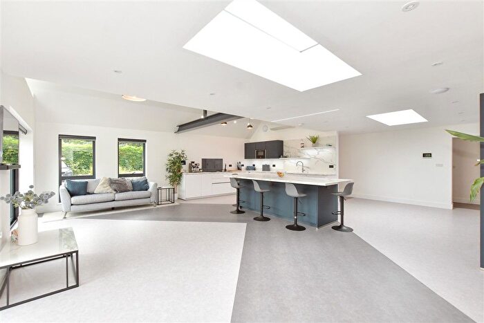 5 Bedroom Detached Bungalow For Sale In Ewell Minnis, Dover, Kent, CT15