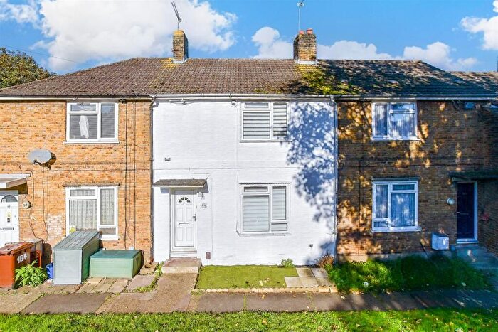2 Bedroom Terraced House To Rent In Darnley Road, Rochester, ME2