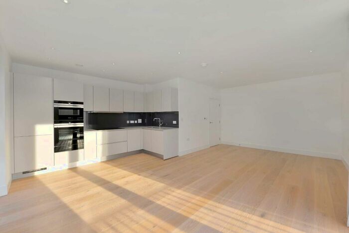 2 Bedroom Apartment To Rent In Boyd House, Kidderpore Avenue, Hampstead, London, NW3