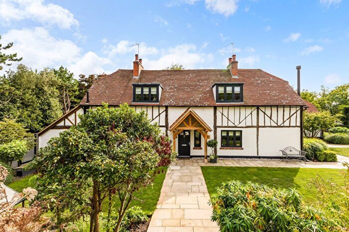 5 Bedroom Detached House For Sale In Coldharbour Lane, Hildenborough, Tonbridge, Kent, TN11