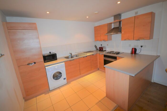 2 Bedroom Flat To Rent In The Chimes, Vicar Lane, Sheffield, S1
