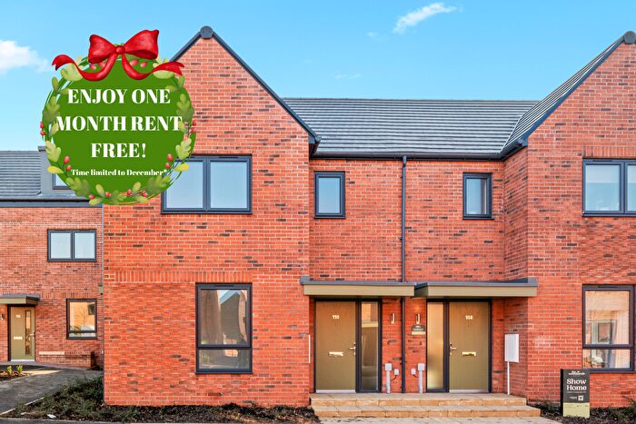 3 Bedroom Semi Detached House To Rent In *December Deal:Includes One Month Rent Free!*Eredine Crescent, Milton Keynes, Buckinghamshire, MK5