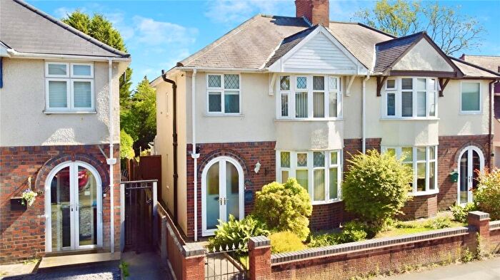 3 Bedroom Semi-Detached House For Sale In Priesthills Road, Hinckley, Leicestershire, LE10