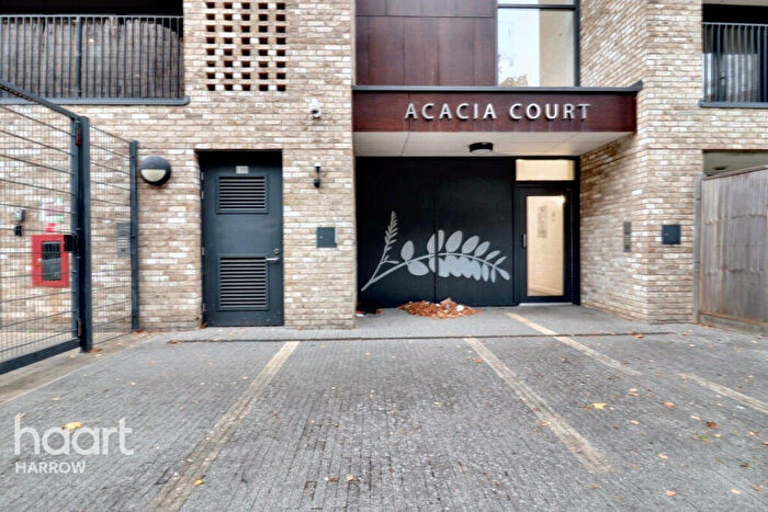 2 Bedroom Apartment For Sale In Alpine Road, London, NW9