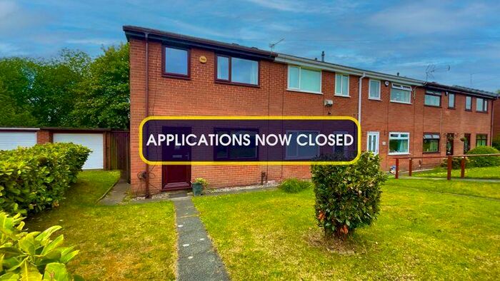 3 Bedroom Property To Rent In Lower Southfield, Westhoughton, Bolton, BL5