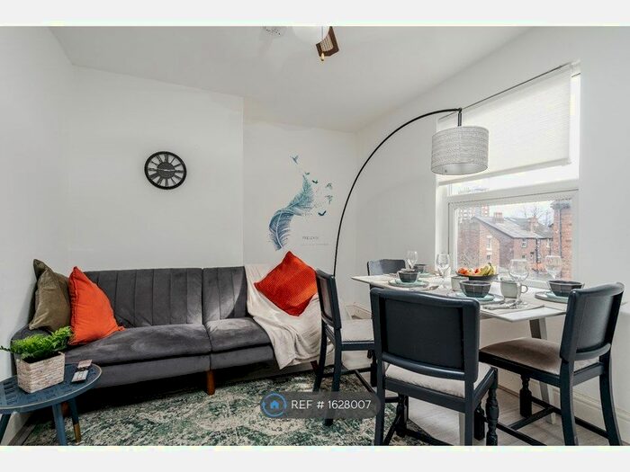 2 Bedroom Flat To Rent In Hartington Road, Toxteth, Liverpool, L8