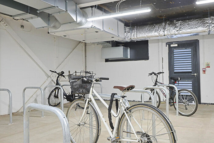 1 Bedroom Apartment For Sale In Element The Quarter, Liverpool, L6