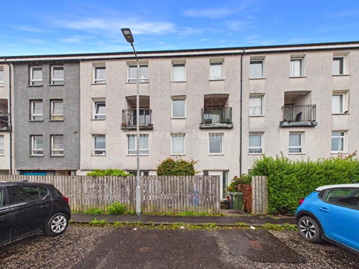 3 Bedroom Maisonette For Sale In Wilson Avenue, Linwood, PA3