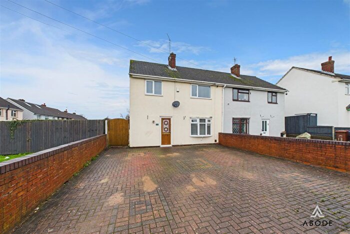 3 Bedroom Property To Rent In Lansbury Drive, Cannock, WS11