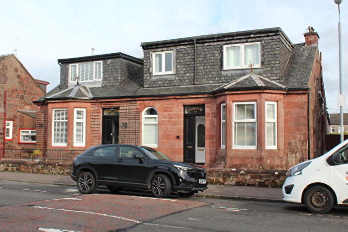 4 Bedroom Semi Detached House For Sale In Lennox Cottage, Middleton Street, Alexandria, G83