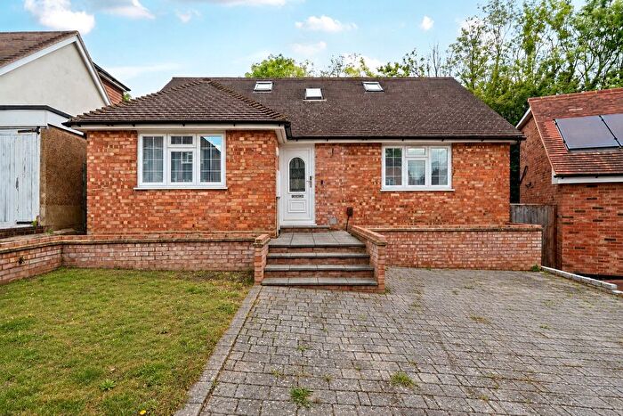 4 Bedroom Bungalow For Sale In Manor Road, Guildford, GU2