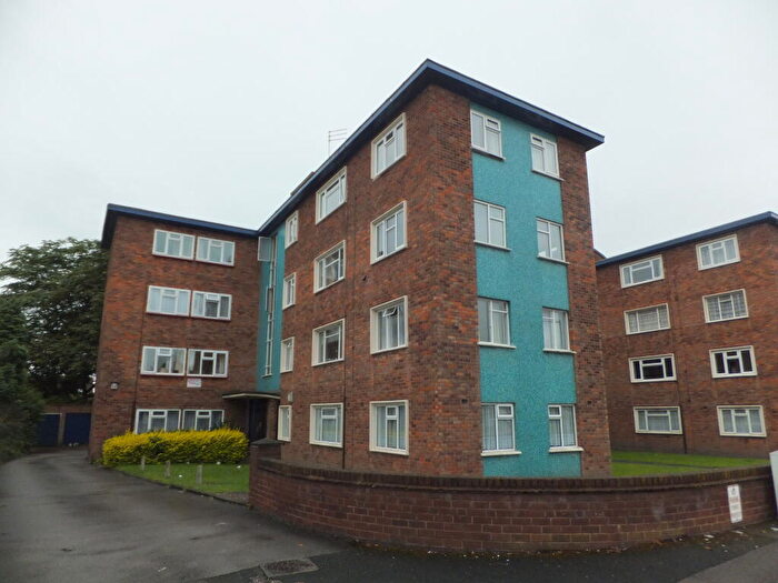 2 Bedroom Flat To Rent In Yenton Court, Chester Road. Birmingham., B24
