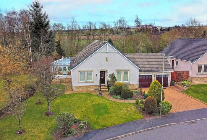 3 Bedroom Bungalow For Sale In Millhill Drive, Greenloaning, Dunblane, FK15