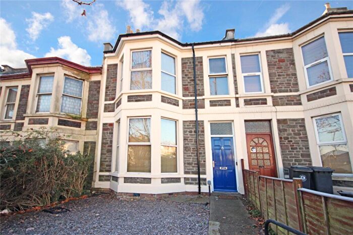 6 Bedroom Terraced House To Rent In Muller Road, Horfield, Bristol, BS7