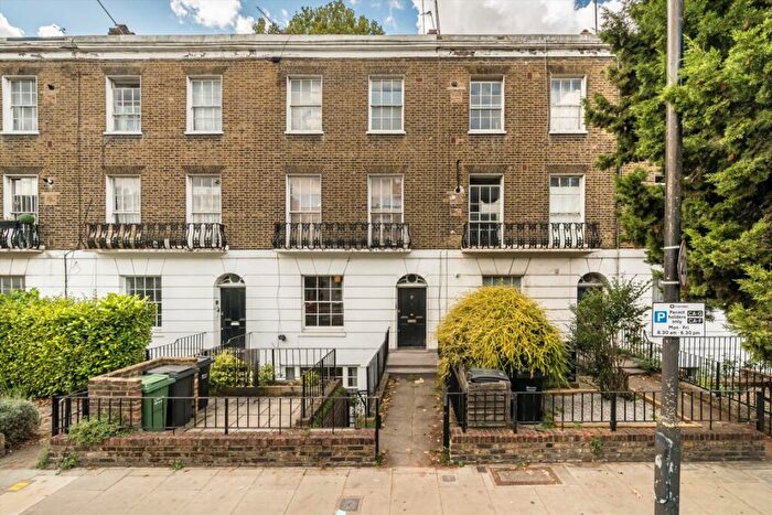 2 Bedroom Flat For Sale In Camden Street, Camden Town, NW1