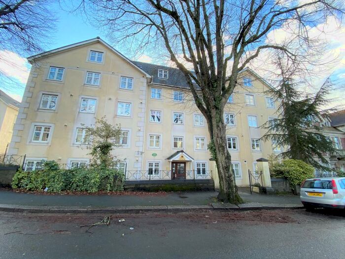 2 Bedroom Flat To Rent In Albert Road, Plymouth, PL2