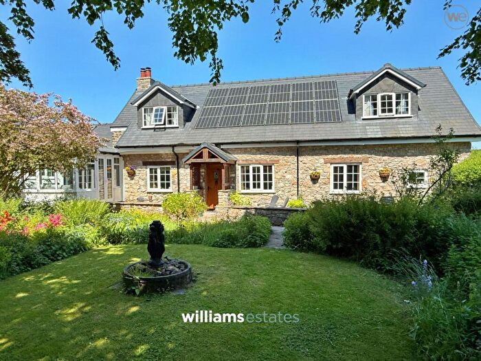 5 Bedroom Detached Bungalow For Sale In Walwen Lane, Axton, CH8