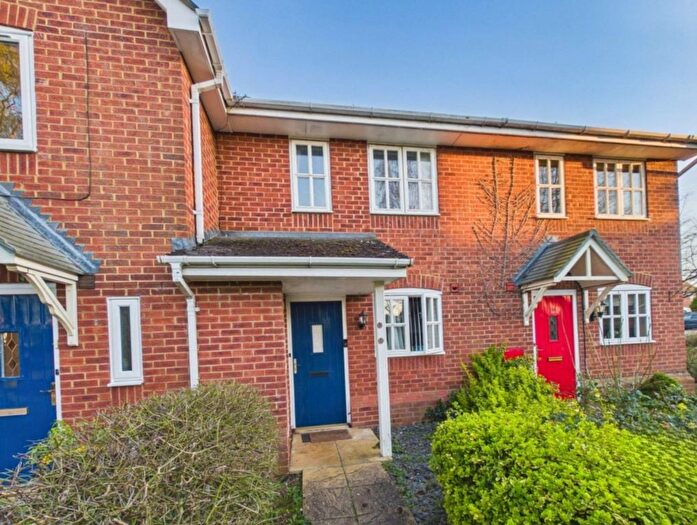 2 Bedroom Terraced House To Rent In Stratford Road, Wolverton, MK12