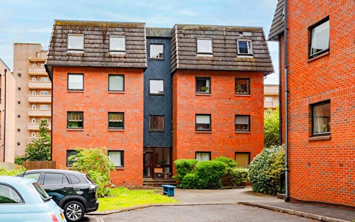 1 Bedroom Flat For Sale In Laurel Place, Flat /, Thornwood, Glasgow, G11
