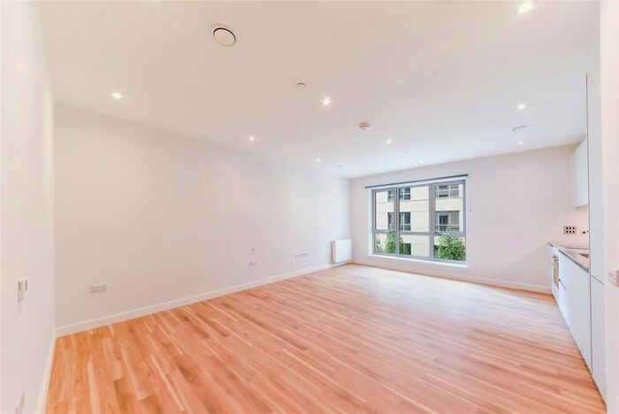 Studio To Rent In Lyons Dock House, Oldfield Lane North, Greenford, UB6